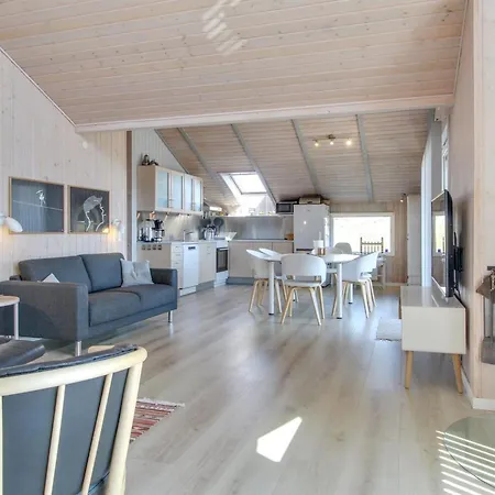 Aska - 400m From The Sea By Interhome Hébergement de vacances