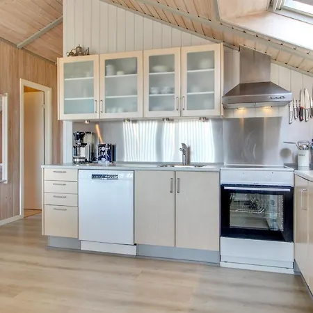Aska - 400m From The Sea By Interhome Feriehus